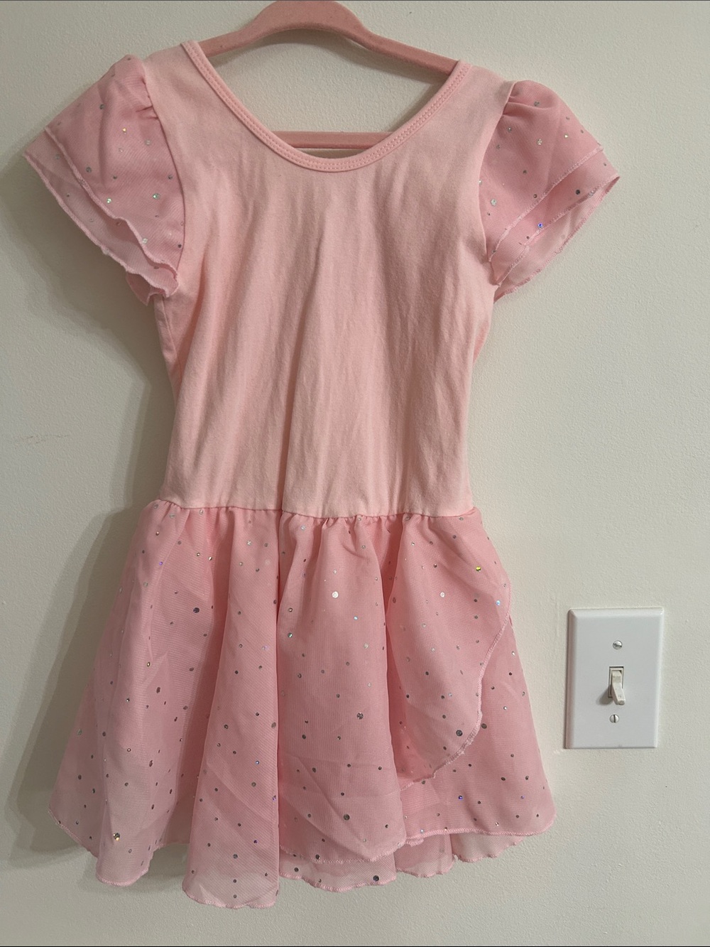 Girls' Pink Sparkle Ballet Uniform Criss Cross back. Size 3/4
